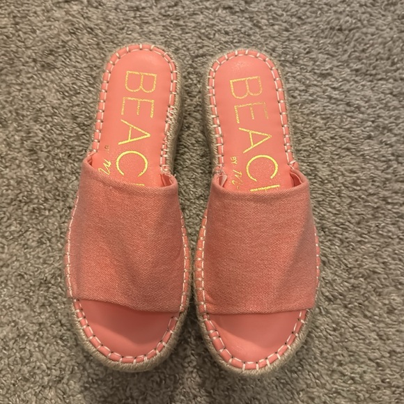 Beach Skylar Platform Sandal - Picture 2 of 4